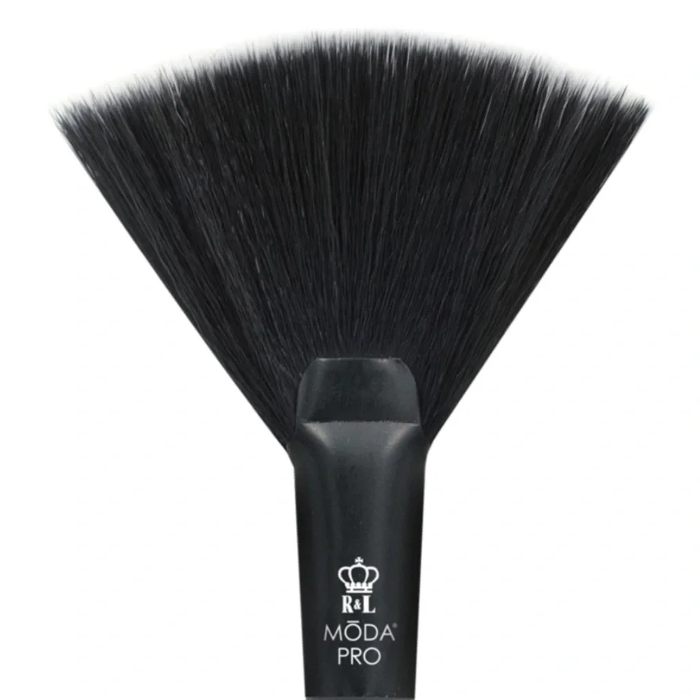 MODA PRO HIGHLIGHT BRUSH